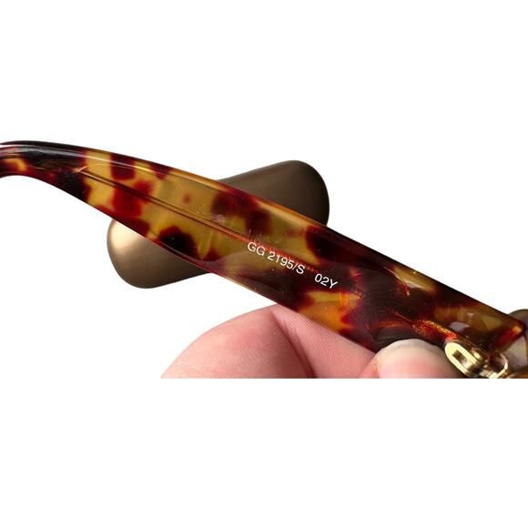 Gucci Buttefly Tortoise Shell Frame GG 2195/S Women\'s Sunglasses main image 3